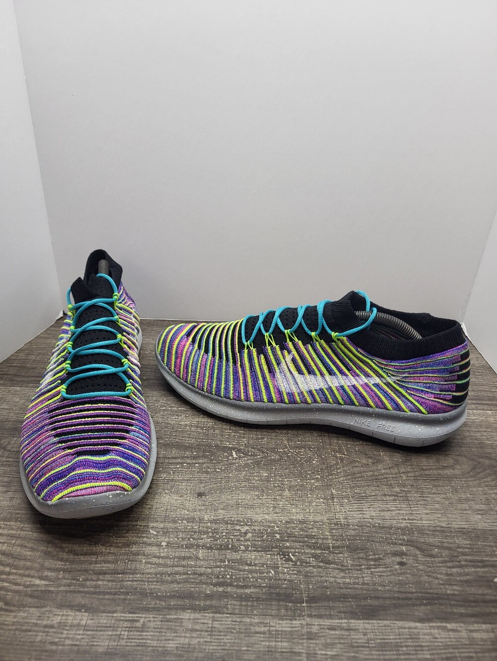 Nike Free RN Motion Flyknit Multi-Color Very Rare Running Shoes Men's Sz 12
